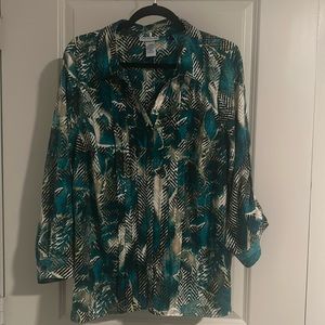 Catherine’s, 1XWP, polyester and spandex, green and tan,  blouse